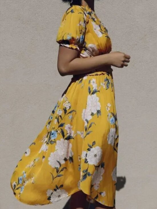 Anthropologie Dresses & Skirts - Anthropologie Current Air Marigold Smocked Floral Short Sleeve Maxi Dress